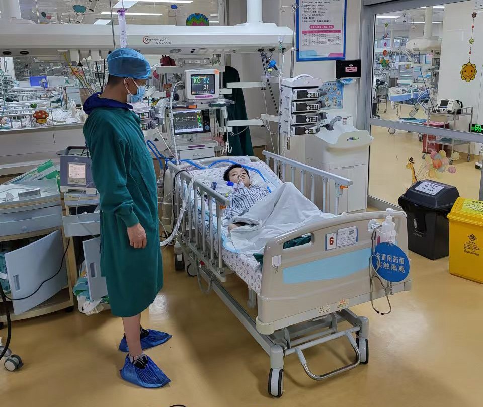 营山县跨省救护车出租公司